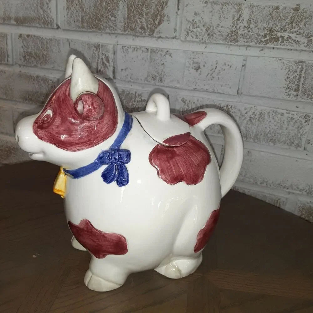 Unique Cow Pitcher, Creamer, Au Jus Country Farmhouse